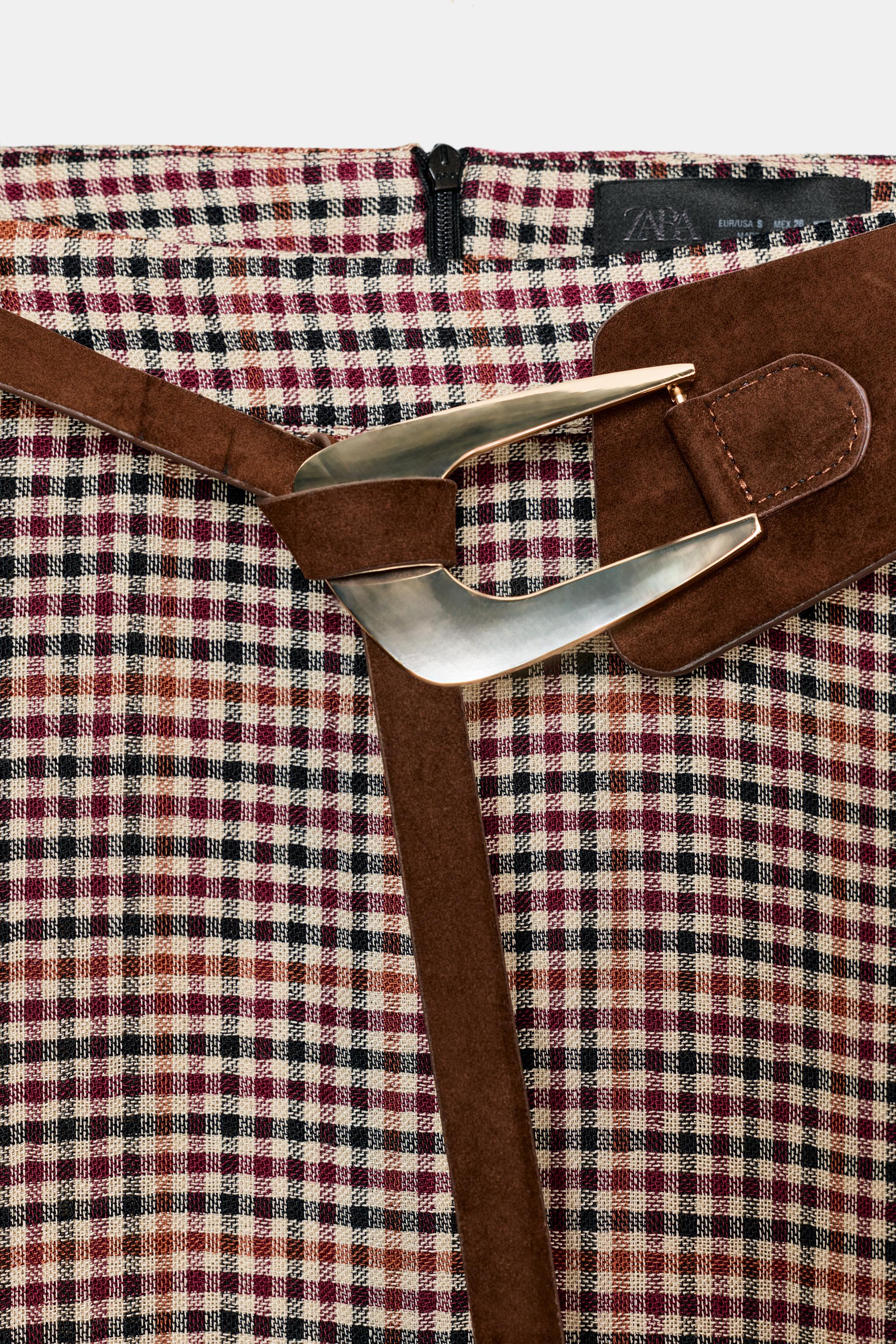 JUPE À CARREAUX AVEC CEINTURE